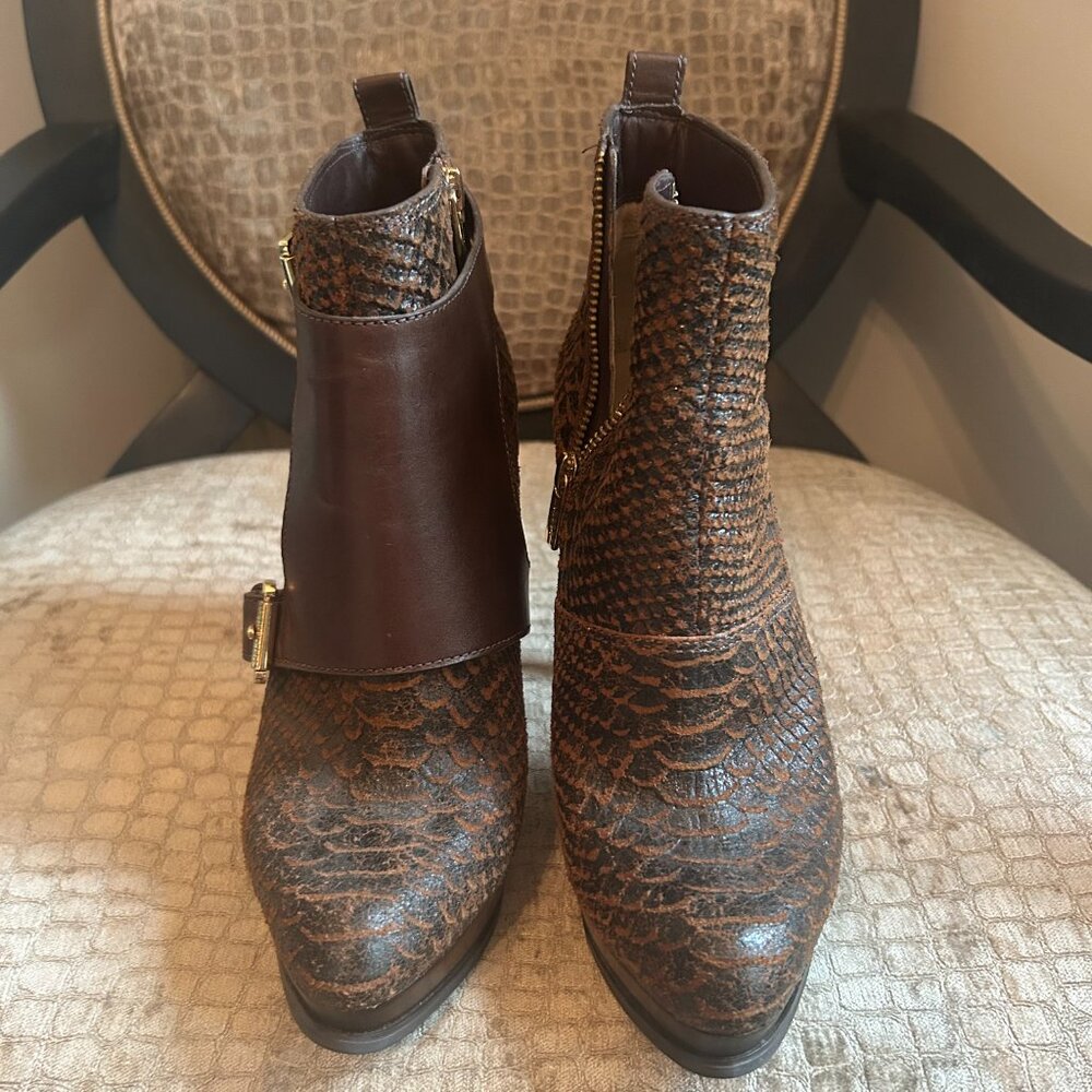 Michael Kors Embossed Python Ankle Boots- Size 9m - image 7
